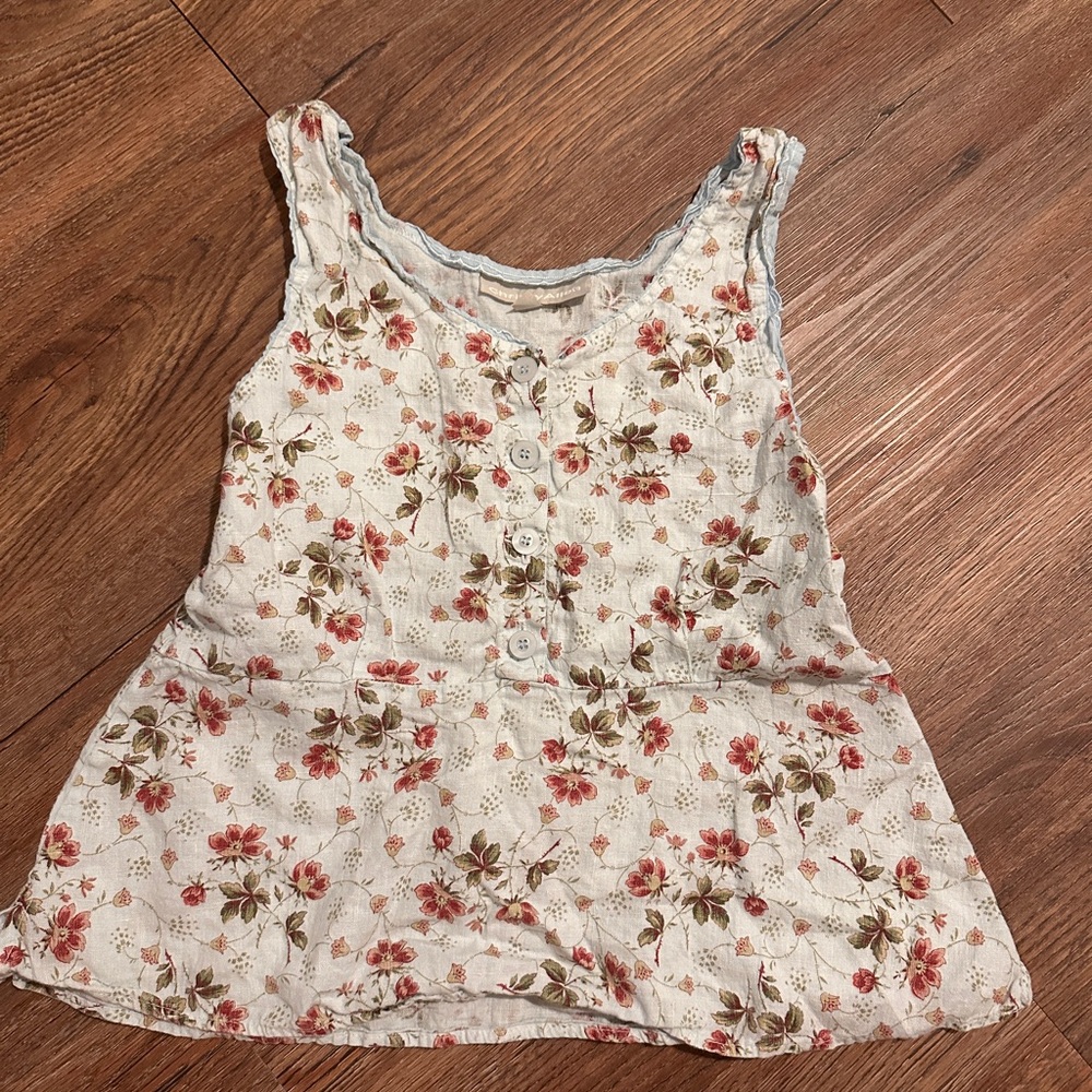 Cottage core floral top